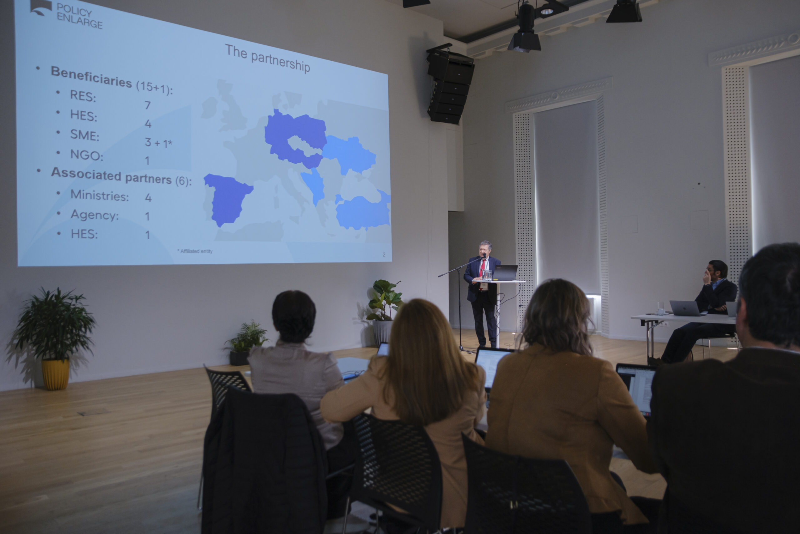 POLICY ENLARGE Officially Launched at Kick-off Meeting in Budapest